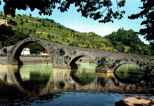 Borgo mozzano lucca - mozzano,, ponte